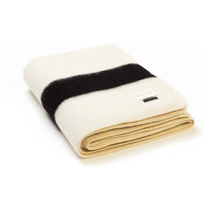 Blacksaw Siempre recycled blanket Ivory with Black stripe