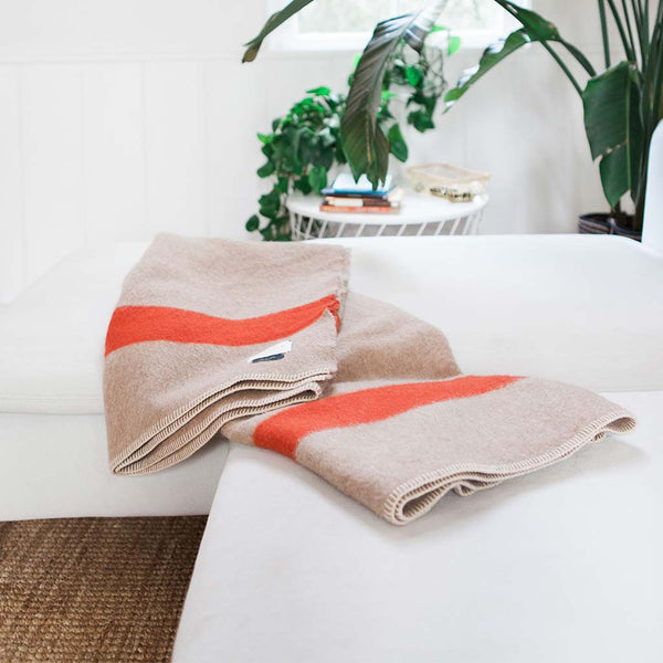 Wave Recycled Insulated Outdoor Blanket | Lasting Impressions