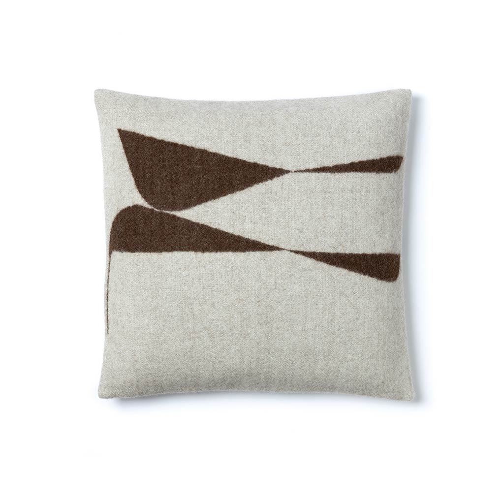 BERLIN THROW PILLOW 20". ZERO DYE