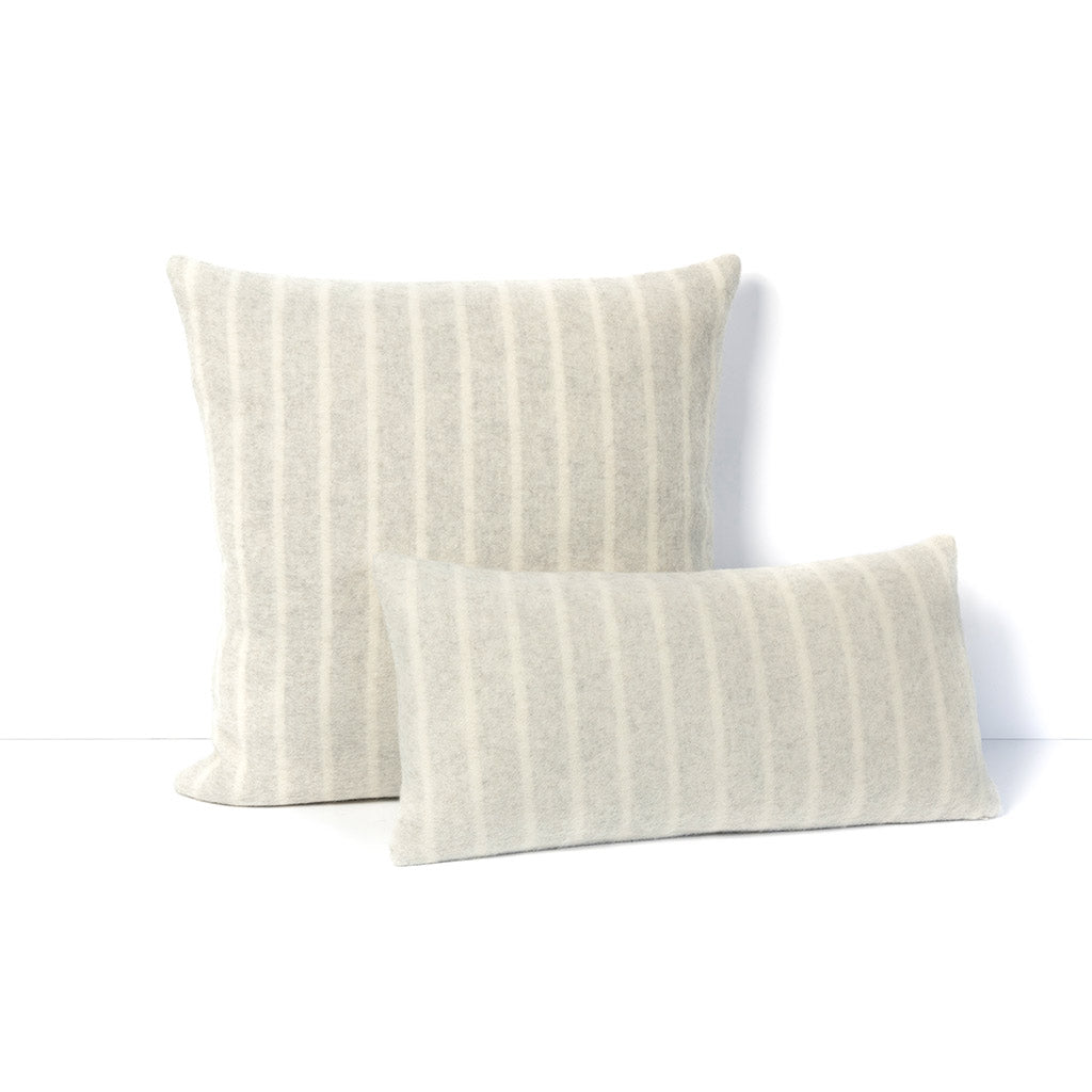 LEE HEIRLOOM THROW PILLOW 23" X 11". ZERO DYE