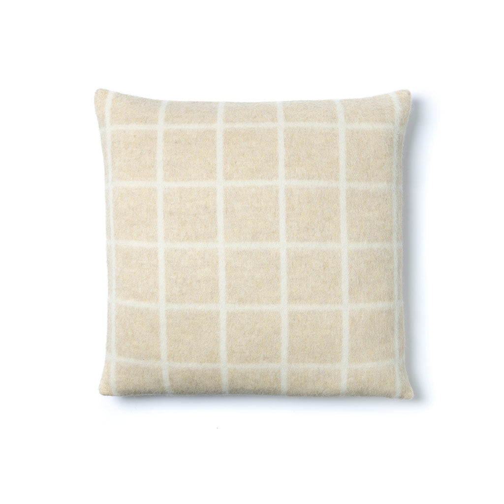 UMI HEIRLOOM THROW PILLOW 23"