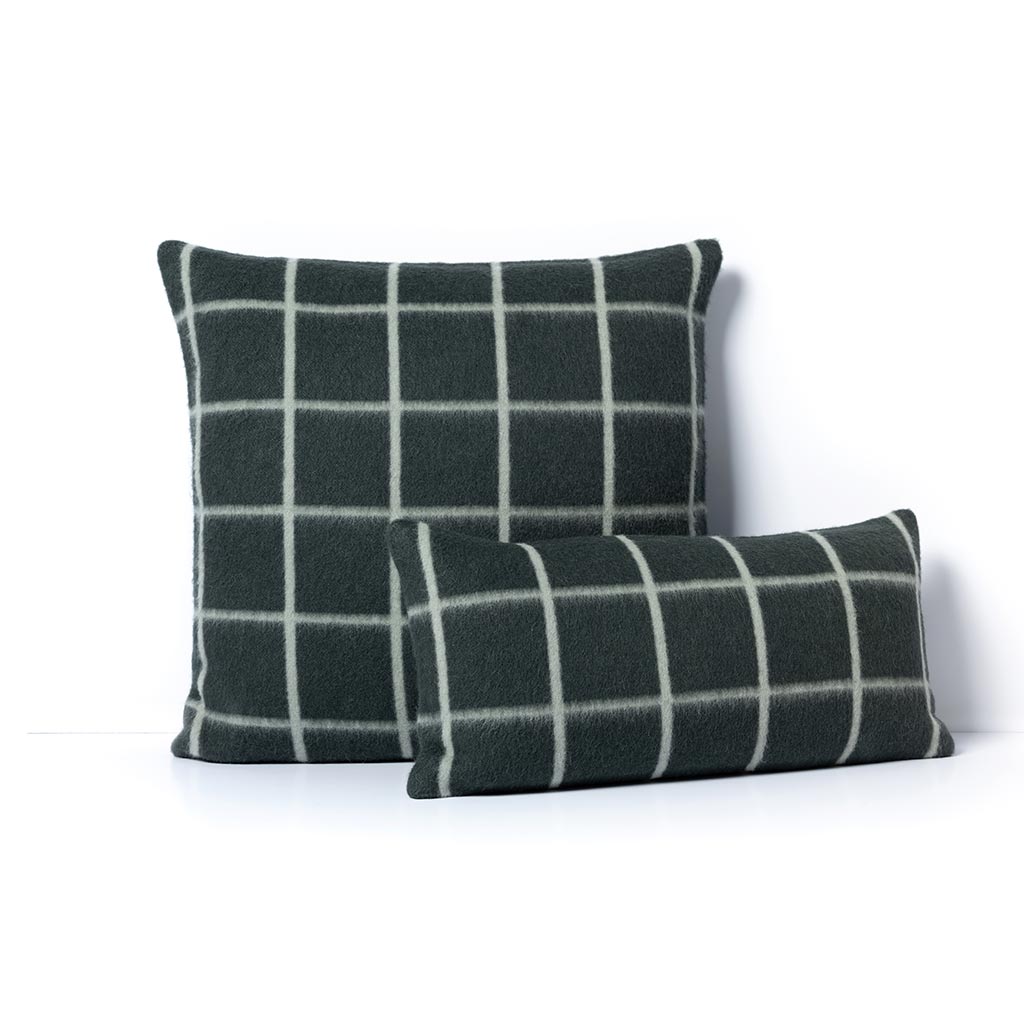 UMI HEIRLOOM THROW PILLOW 23" X 11"