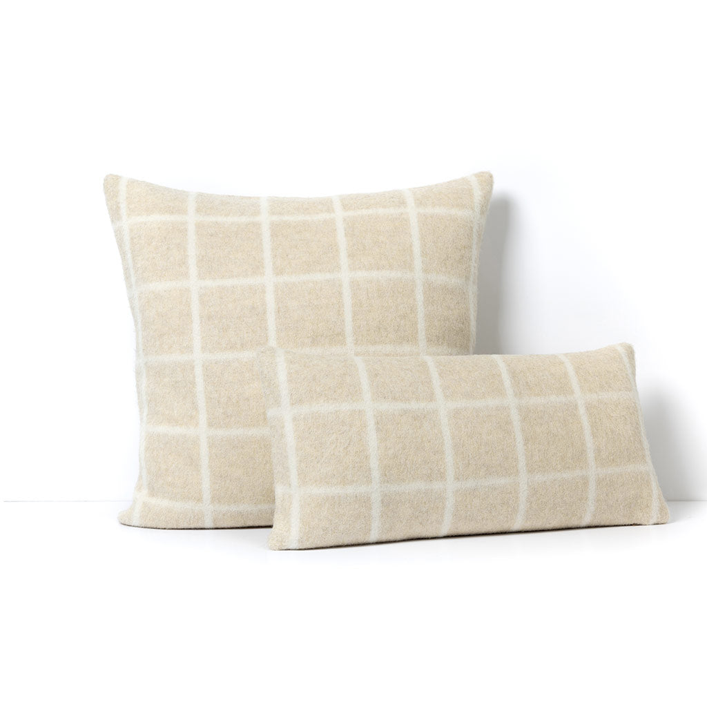 UMI HEIRLOOM THROW PILLOW 23" X 11"