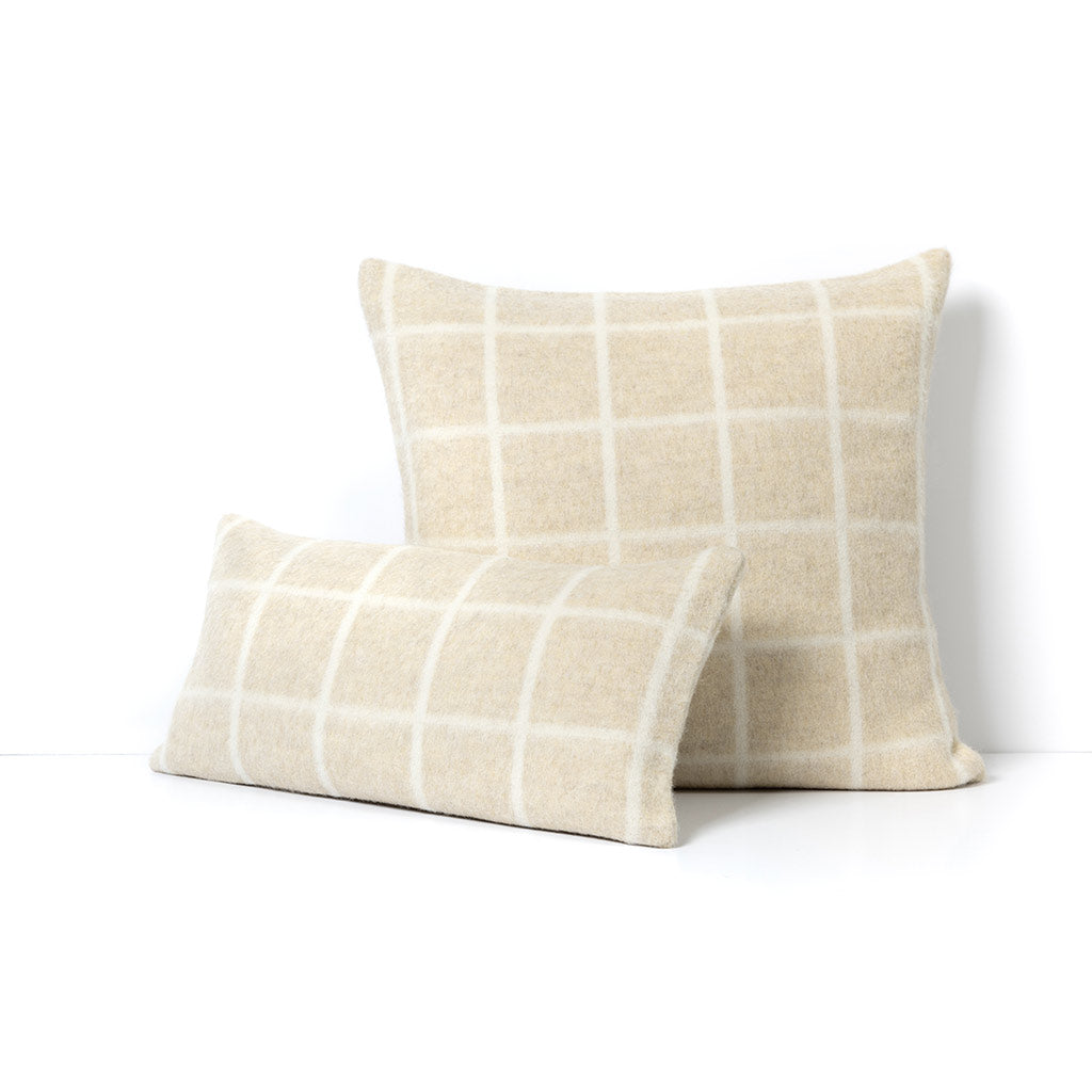 UMI HEIRLOOM THROW PILLOW 23" X 11"