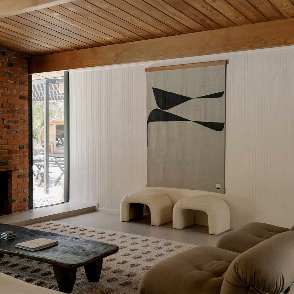 BERLIN REVERSIBLE THROW