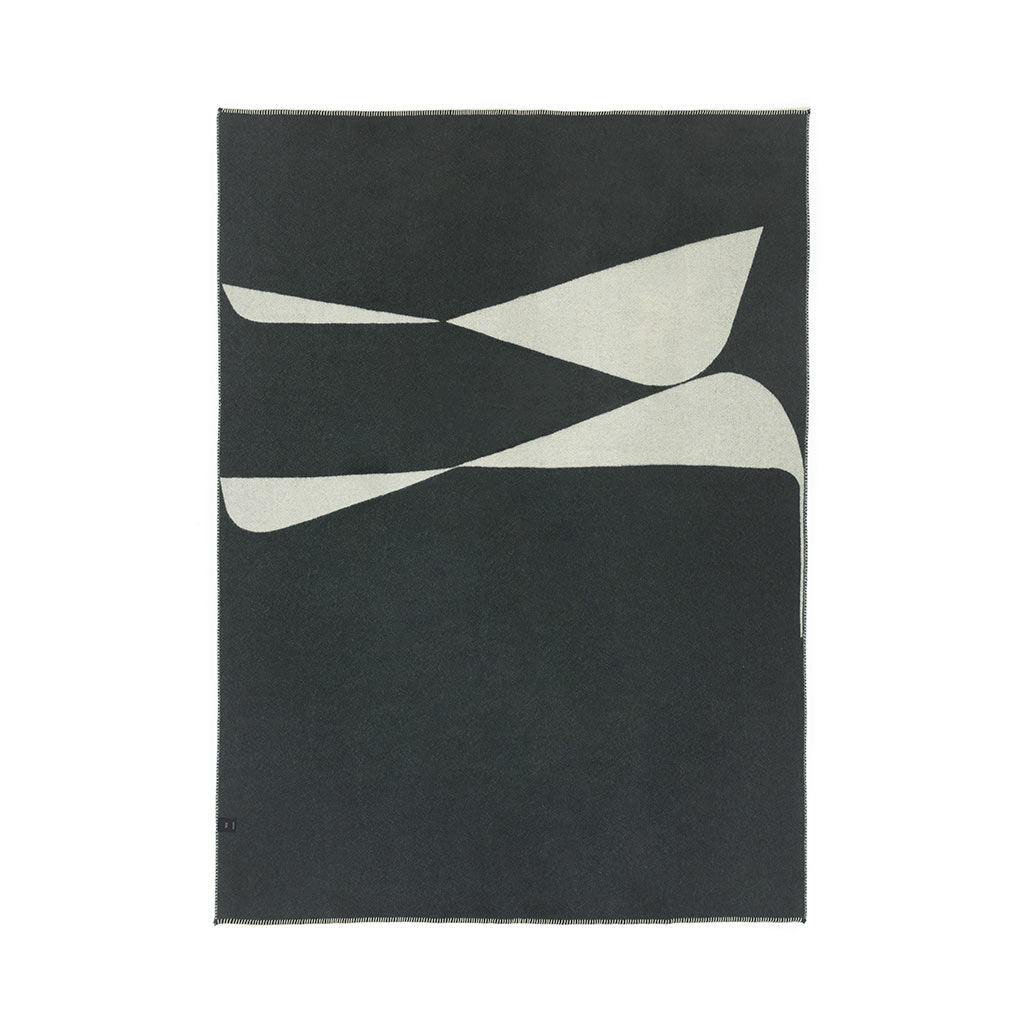 BERLIN REVERSIBLE THROW