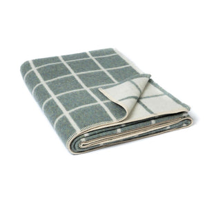 UMI HEIRLOOM BLANKET
