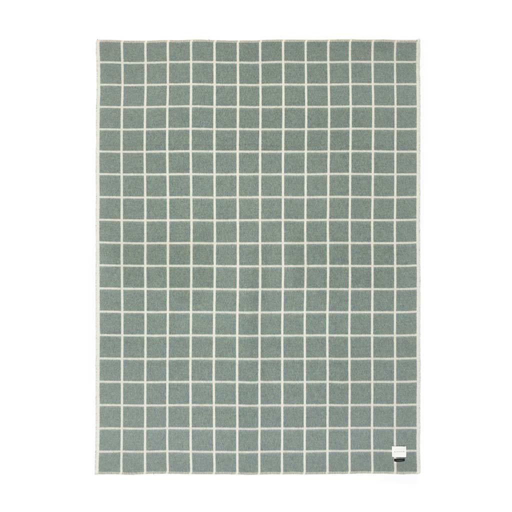 UMI HEIRLOOM BLANKET