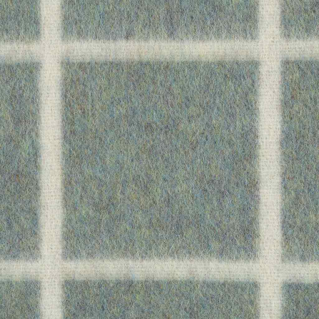 UMI HEIRLOOM BLANKET