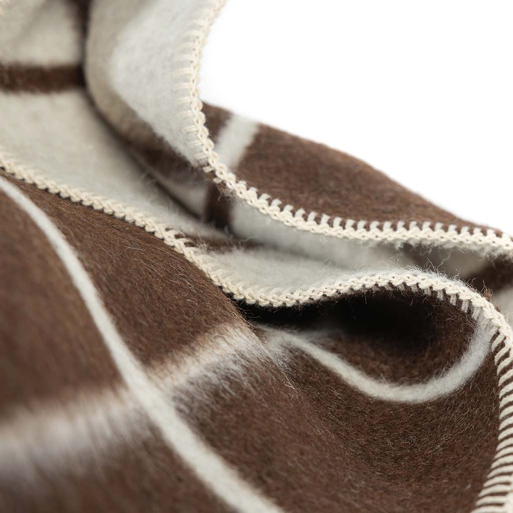 UMI HEIRLOOM BLANKET. ZERO DYE