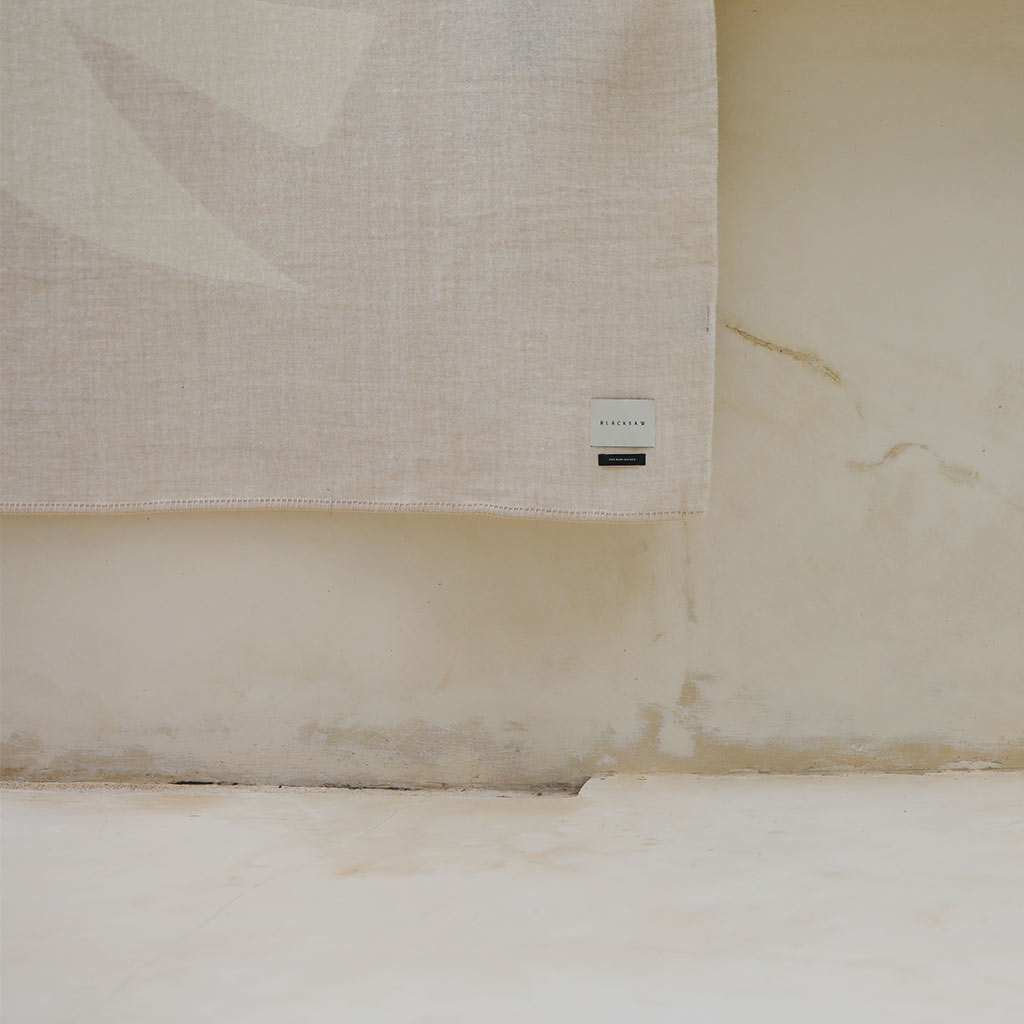 LottaLove Reversible Throw.  Zero Dye