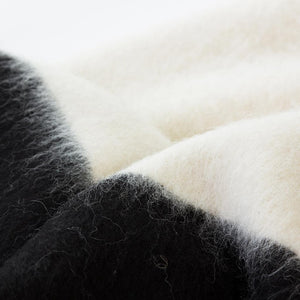 Blacksaw Siempre recycled blanket Ivory with Black stripe